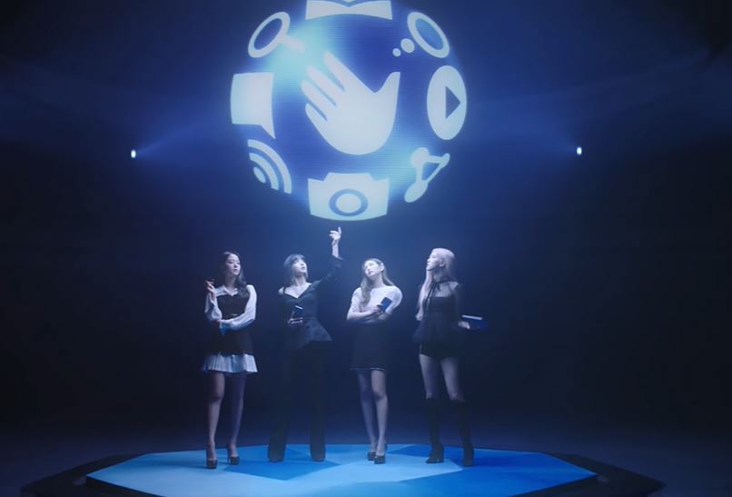 Philippine telco Globe Telecom made legions of BLINKS happy with the world premiere last night of the first Globe and BLACKPINK TVC. Image credit: Globe Telecom